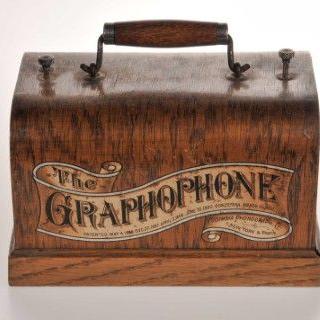 VO137 gramafoon in kist